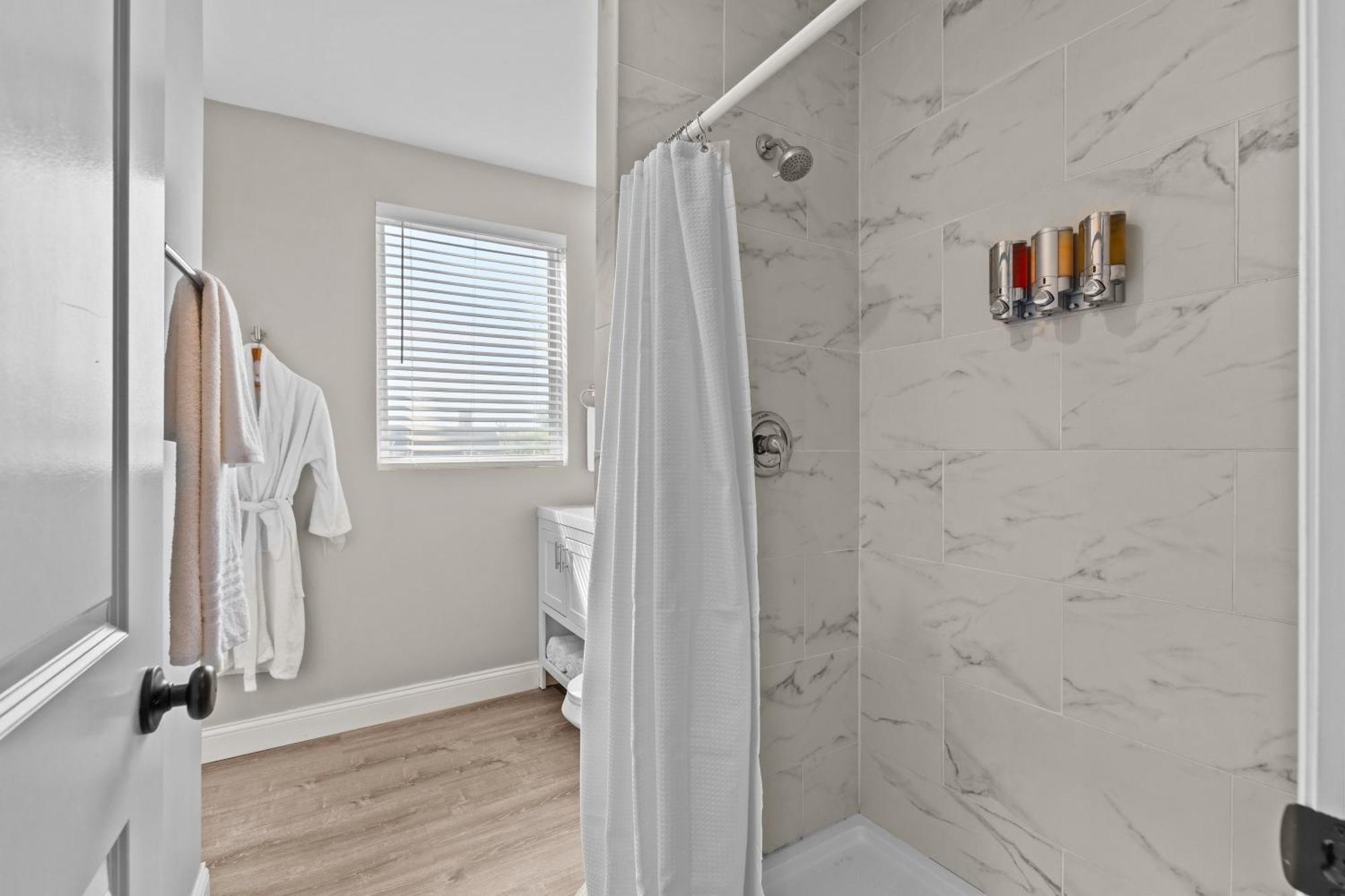 West End Whimsy | Jz Vacation Rentals Tower Grove Екстериор снимка