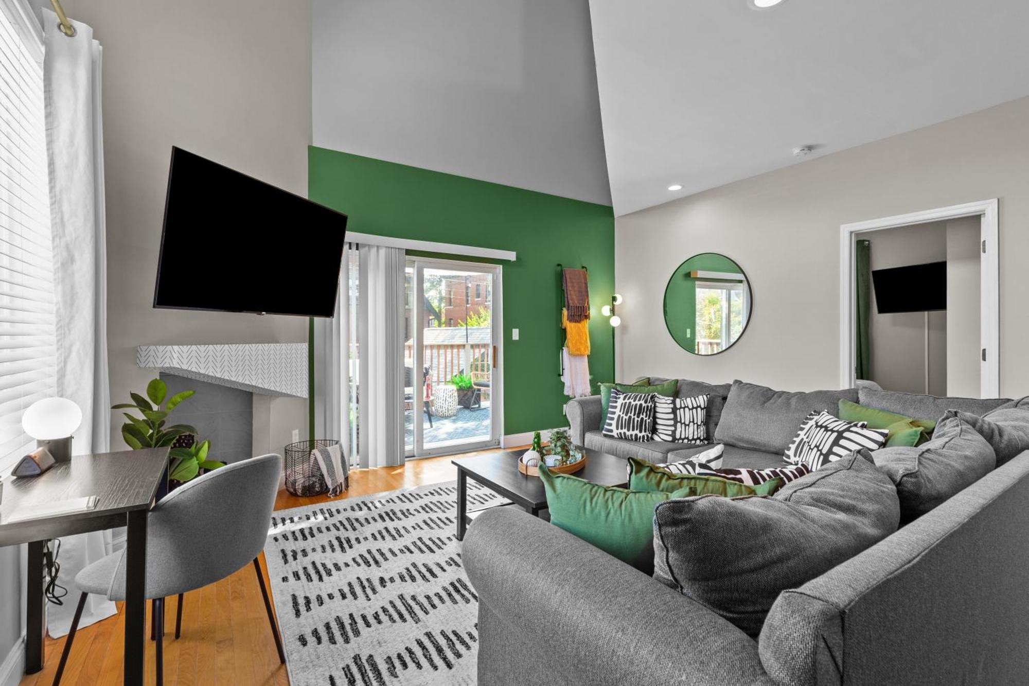 West End Whimsy | Jz Vacation Rentals Tower Grove Екстериор снимка