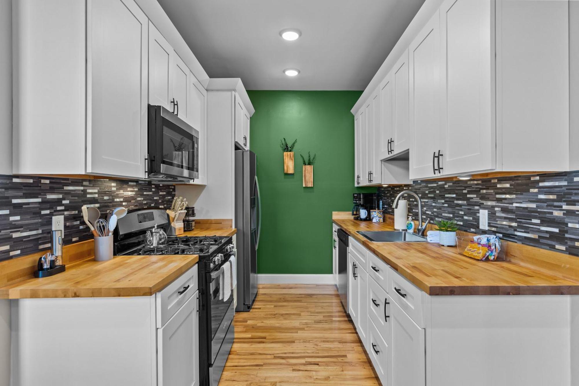 West End Whimsy | Jz Vacation Rentals Tower Grove Екстериор снимка