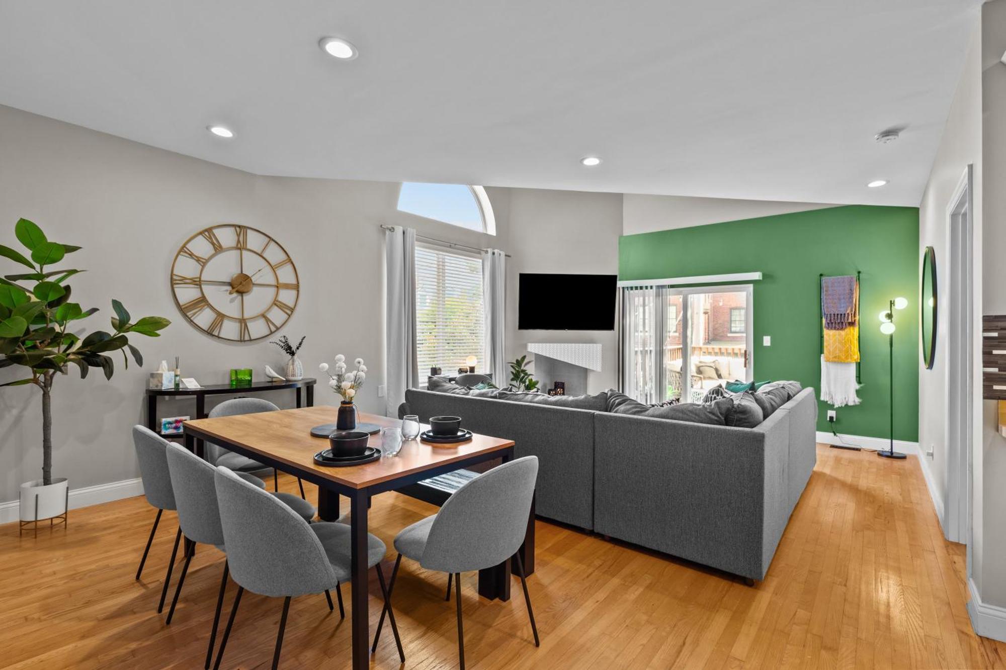 West End Whimsy | Jz Vacation Rentals Tower Grove Екстериор снимка